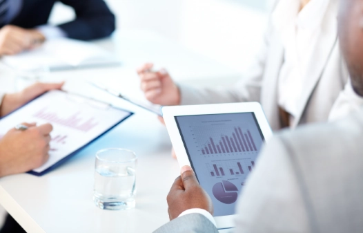 Doctor monitoring patient data remotely